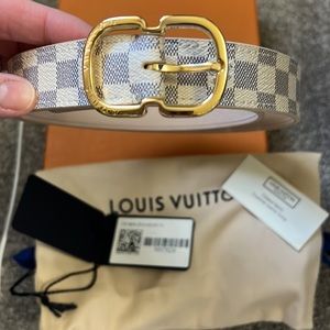 Louis Vuitton belt
